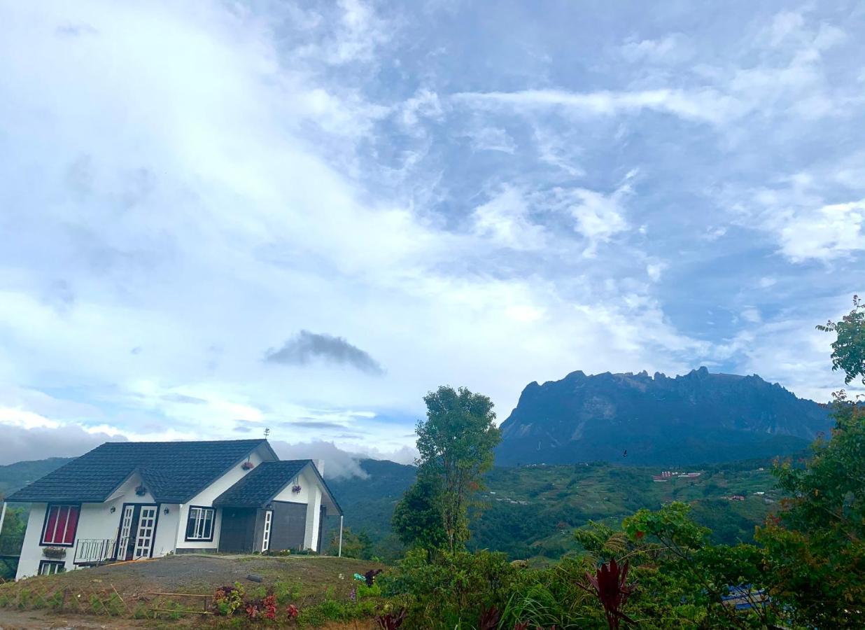Hounon White Chimney Cottage ราเนา ภายนอก รูปภาพ